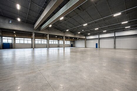 Gewerbehalle nahe Autobahn – flexibel nutzbar, ca. 1.500 m² Gewerbehalle nahe Autobahn – flexibel nutzbar, ca. 1.500 m²