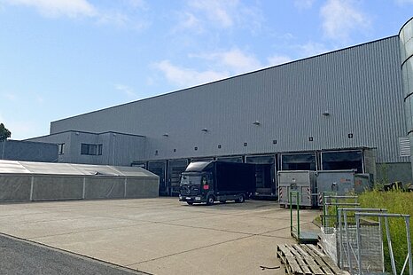 8 RAMPEN | 11,50 M UKB | LAGER | LOGISTIK 8 RAMPEN | 11,50 M UKB | LAGER | LOGISTIK