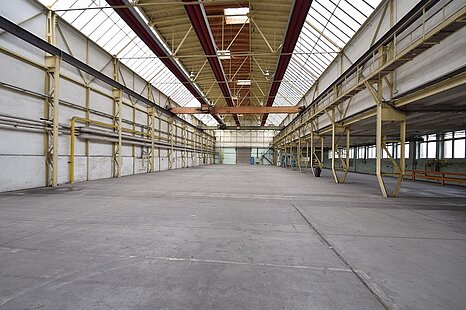 Leipzig | ca. 4.100 m² Hallenfläche | teilbar ab ca. 1.100 m² | Kranbahnen Leipzig | ca. 4.100 m² Hallenfläche | teilbar ab ca. 1.100 m² | Kranbahnen