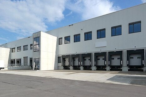 Nürnberg Nord, ca 3.500 m² WGK-fähige Hallenfläche zu vermieten Nürnberg Nord, ca 3.500 m² WGK-fähige Hallenfläche zu vermieten