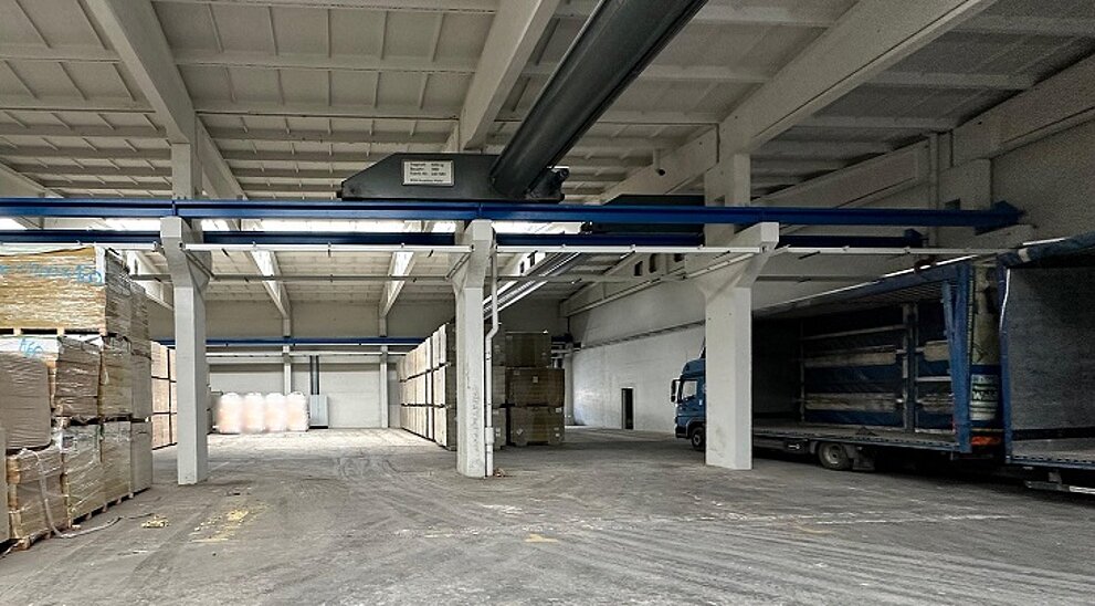 Geb&auml;ude 2 Innenansicht Kranbahn