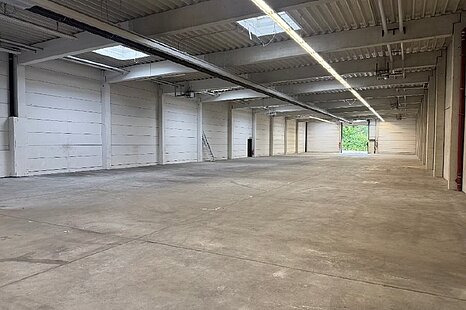 Langenhagen, ca. 1.180 m&sup2; Hallenfl&auml;che mit Meisterb&uuml;ro zu vermieten