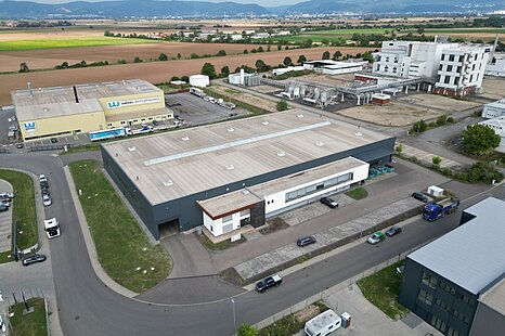 Im Alleinauftrag: Lager-/ Produktion - 8,00 m UKB - Anbindung an die A6