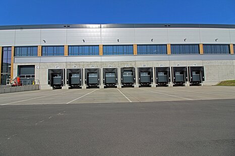 Logistik | 24/7-Nutzung | Überladebrücken | DGNB-Gold Logistik | 24/7-Nutzung | Überladebrücken | DGNB-Gold