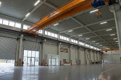 Hochwertige Kranhalle zu vermieten! Hochwertige Kranhalle zu vermieten!