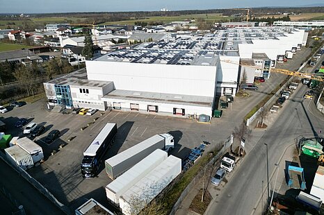 Exklusiv im Alleinauftrag: Logistik - 12x Rampe - 11,00m UKB
