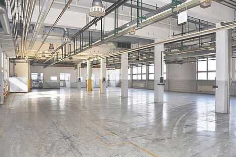 Manching, ca. 1.150 m&sup2; moderne Produktions- und Lagerfl&auml;chen zu vermieten