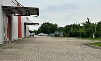 Andienung außen