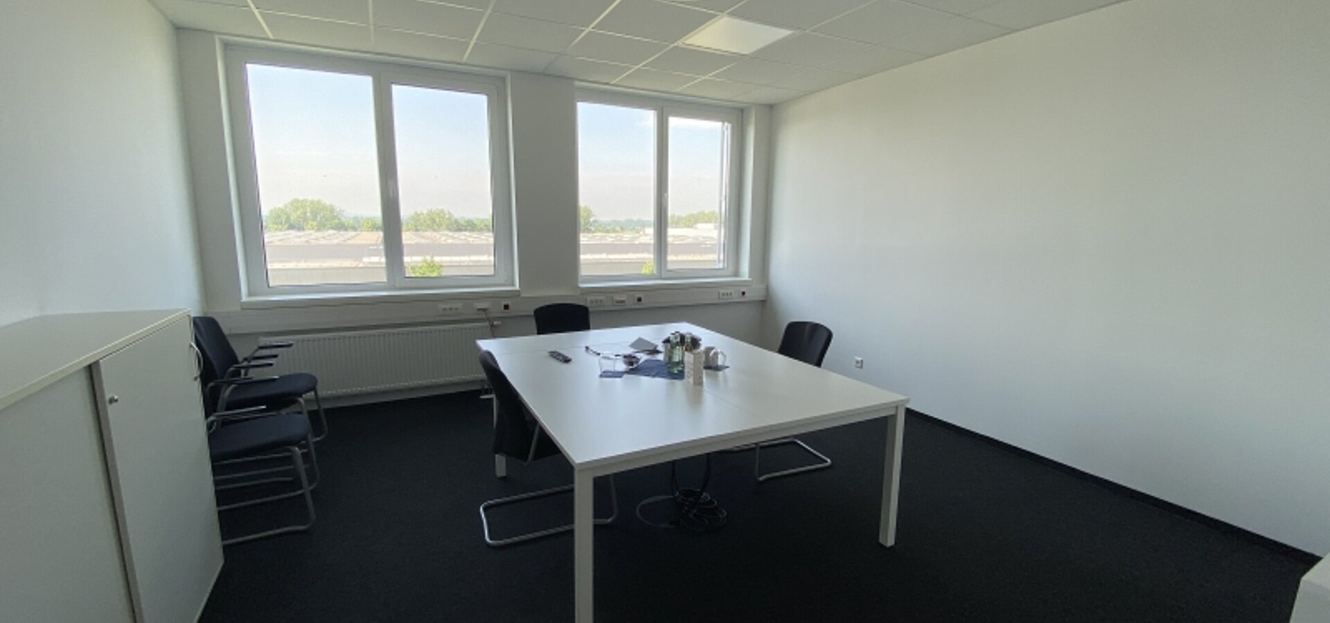 B&uuml;ro (Beispielbild)