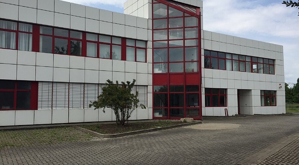 Au&szlig;enansicht Verwaltungstrakt