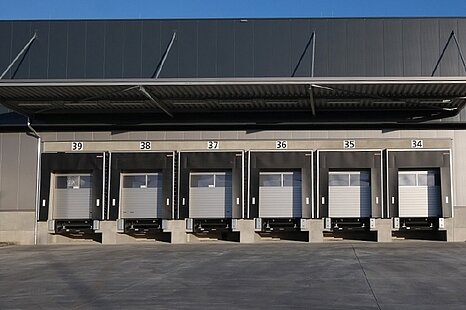 Ludwigsfelde: ca. 10.000 m&sup2; Lager, Logistik!