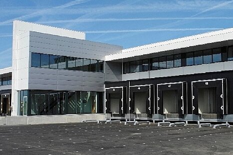 Hannover, ca. 29.767 m² teilbare Neubauhallenfläche mit WGK-3 ab vsl. Q4 2026 zu vermieten Hannover, ca. 29.767 m² teilbare Neubauhallenfläche mit WGK-3 ab vsl. Q4 2026 zu vermieten