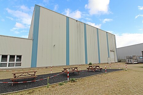 EBENERDIG | RAMPEN | REGALIERT | 10 M UKB
