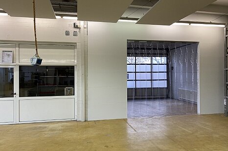 ca. 1.460 m² Lager- und Produktionsfläche inkl. Büro und Kühllager zu vermieten ca. 1.460 m² Lager- und Produktionsfläche inkl. Büro und Kühllager zu vermieten