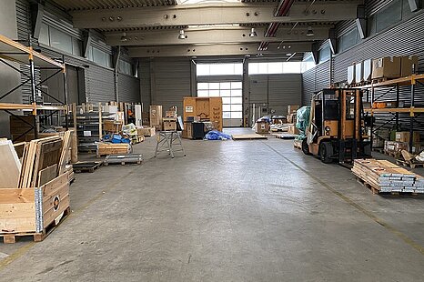 Anzing, ca. 1.800 m² Hallen- und Bürofläche zu vermieten Anzing, ca. 1.800 m² Hallen- und Bürofläche zu vermieten