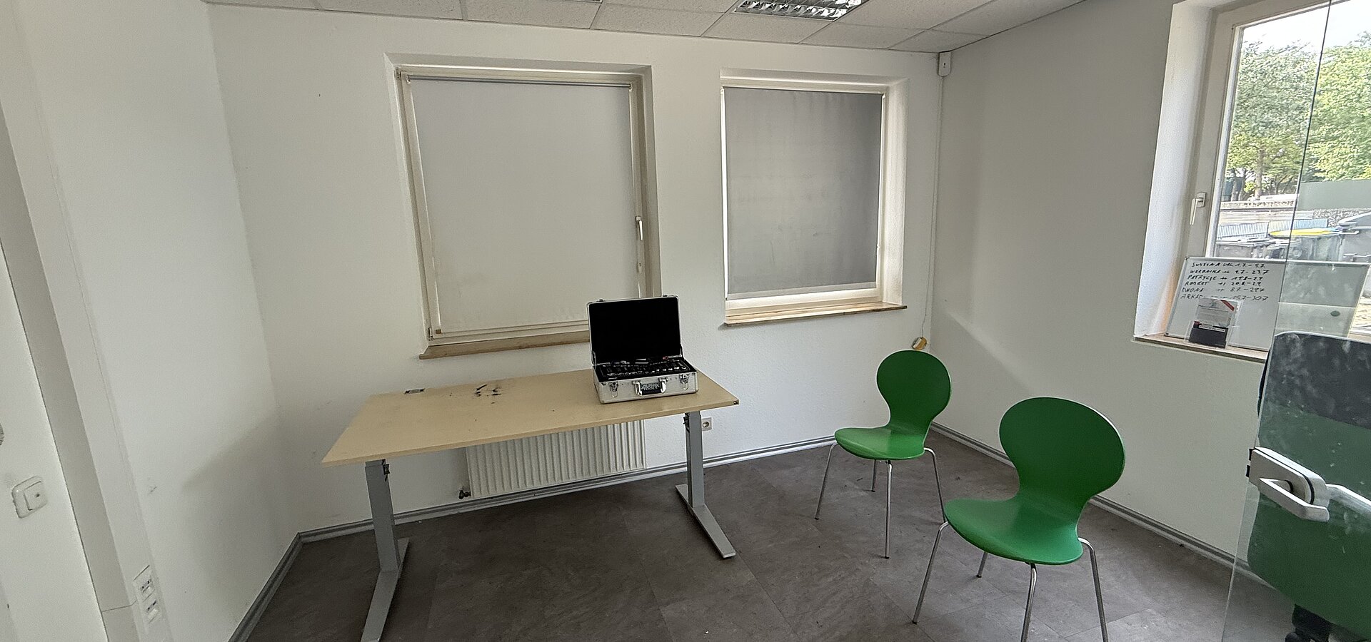 Innenansicht B&uuml;ro