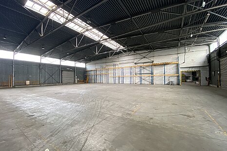 ca. 5.400 m² GEWERBEOBJEKT ZU VERKAUFEN | RAMPE | EBENERDIG | EXKLUSIV ca. 5.400 m² GEWERBEOBJEKT ZU VERKAUFEN | RAMPE | EBENERDIG | EXKLUSIV