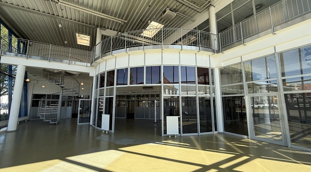 Foyer bzw Eingangsbereich