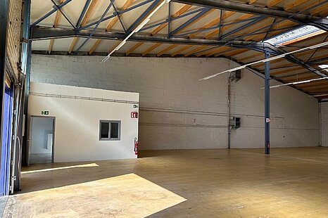 München - Nord, Hallen- und Freiflächen in Bestlage zu vermieten München - Nord, Hallen- und Freiflächen in Bestlage zu vermieten