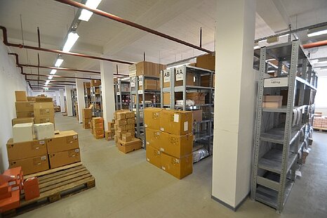 ca. 500 m&sup2; - ca. 1.500 m&sup2; zentrumsnahe Hallenfl&auml;che mit Rampe und ebenerdiger Andienung