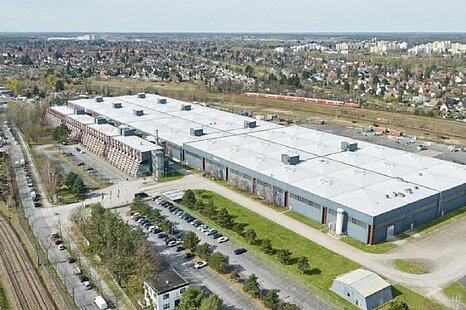 Berlin-Spandau, ca. 9.216 m&sup2;, Lager, Produktion, Halle