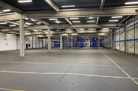 Celle, Rampenlager mit B&uuml;rofl&auml;che und Neubauoption zu vermieten