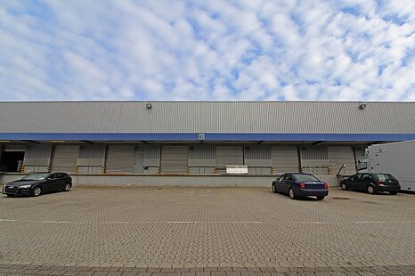 24/7 | Rampe | ebenerdig | Gewerbepark