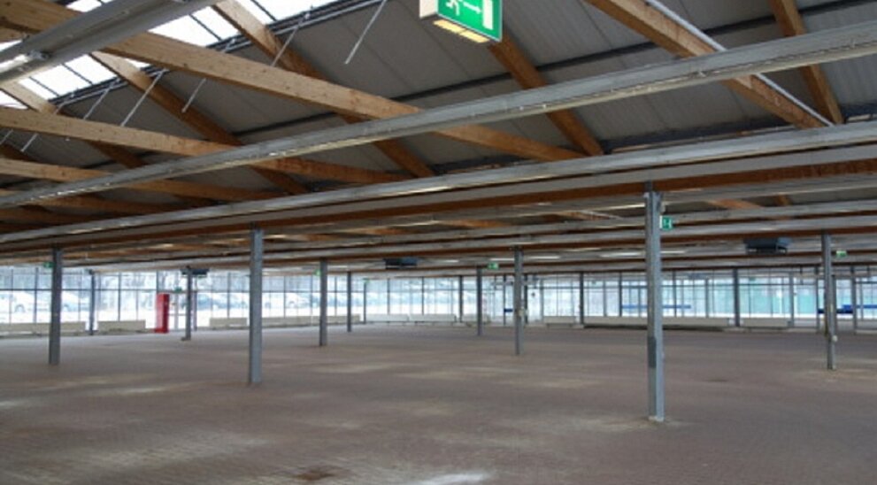 Innenansicht Sheddachhalle