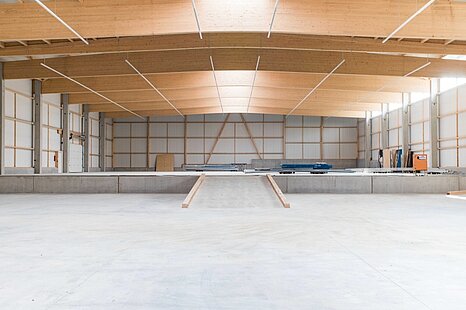 Würzburg Süd, ca. 3.000 m² Neubau-Lagerhalle zu vermieten Würzburg Süd, ca. 3.000 m² Neubau-Lagerhalle zu vermieten