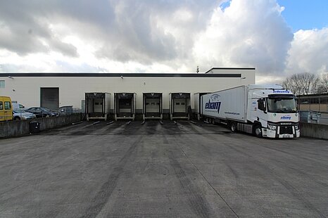 Lager-/Logistikfl&auml;che | Rampen | ebenerdig