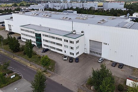 Nähe Magdeburg | ca. 4.500 m² Produktionsfläche | teilbar ab ca. 2.300 m² | 90 t Kran Nähe Magdeburg | ca. 4.500 m² Produktionsfläche | teilbar ab ca. 2.300 m² | 90 t Kran