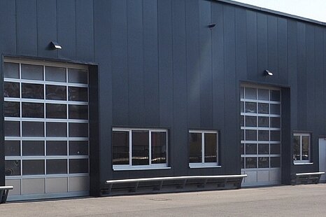 Regensburg, ca. 1.500 m² Lager- und Logistikfläche mit Büro zu vermieten Regensburg, ca. 1.500 m² Lager- und Logistikfläche mit Büro zu vermieten