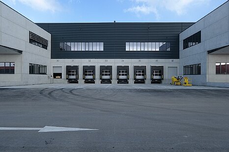 provisionsfrei | Neubau | Logistikfl&auml;che | Rampe & ebenerdig