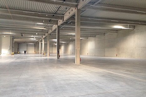 Attraktive Lager-/Logistikfl&auml;che mit ca. 4.000 m&sup2; zu vermieten