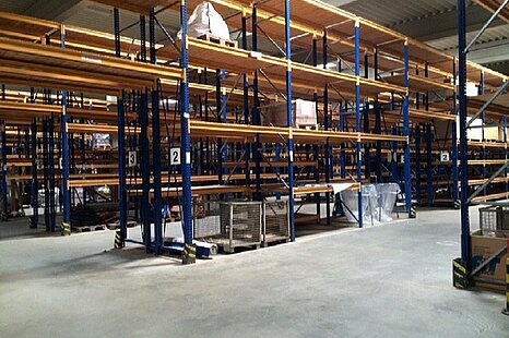 Schwerin, ca. 3.000 m&sup2; Lager-/ Logistikfl&auml;che zu vermieten