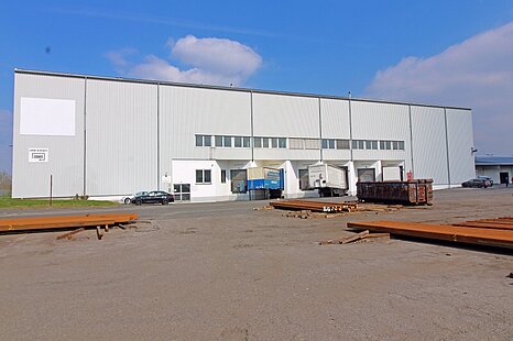 LOGISTIK | RAMPEN | EBENERDIG | 10 M UKB