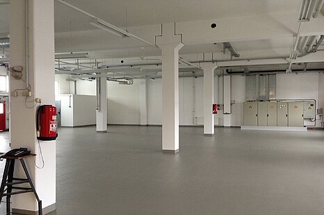 Berlin Spandau, ca.2.800 m², Lager, Produktion Berlin Spandau, ca.2.800 m², Lager, Produktion