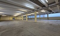 Innenansicht Halle, Showroom
