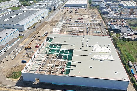 IM EXKLUSIVAUFTRAG | PROJEKTIERTER LOGISTIKNEUBAU