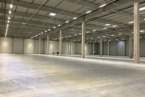 ca. 8.200 m² Neubau Lager-/Produktionsflächen inkl. Büro zu vermieten, teilbar ca. 8.200 m² Neubau Lager-/Produktionsflächen inkl. Büro zu vermieten, teilbar