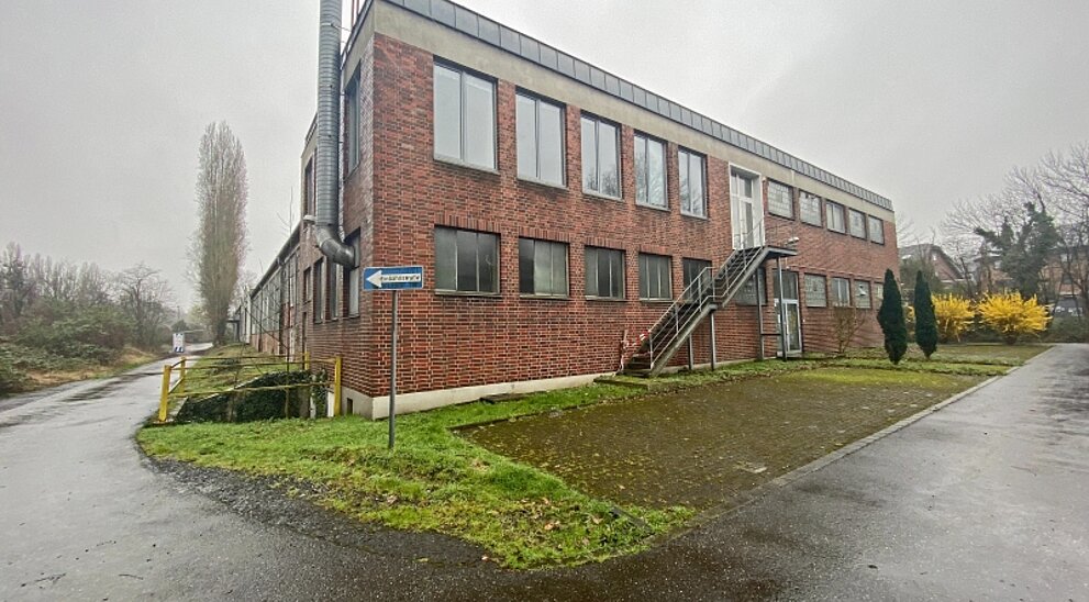 Außenansicht Hallenfläche