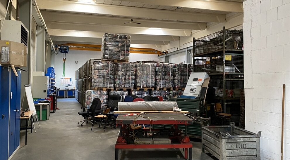 Beispielbild Hallenfläche