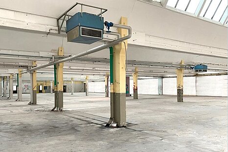 Taufkirchen, ca. 1.000 m² Produktion-und Lagerhalle zu vermieten Taufkirchen, ca. 1.000 m² Produktion-und Lagerhalle zu vermieten