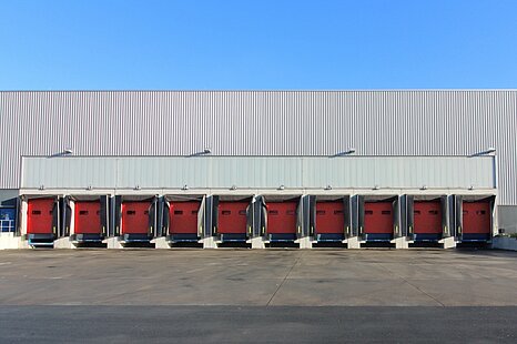Moderne Logistikliegenschaft | teilbar | Rampen | Top-Lage!