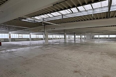 Niederfüllbach, ca. 6.000 m² teilbare Produktions- und Lagerfläche zu vermieten Niederfüllbach, ca. 6.000 m² teilbare Produktions- und Lagerfläche zu vermieten