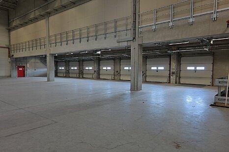 Teilbare Lager-/ Logistikhalle in Top-Lage mit LKW-Rampen! Teilbare Lager-/ Logistikhalle in Top-Lage mit LKW-Rampen!