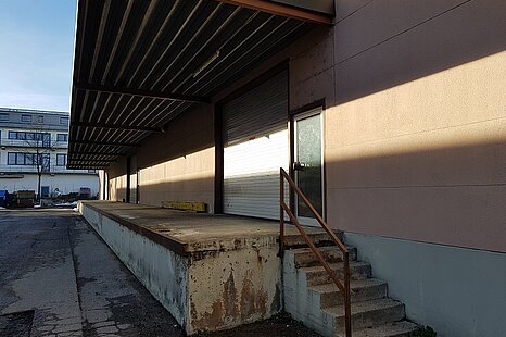 Hettstadt, ca 650 m² Lagerfläche mit Rampe zu vermieten Hettstadt, ca 650 m² Lagerfläche mit Rampe zu vermieten