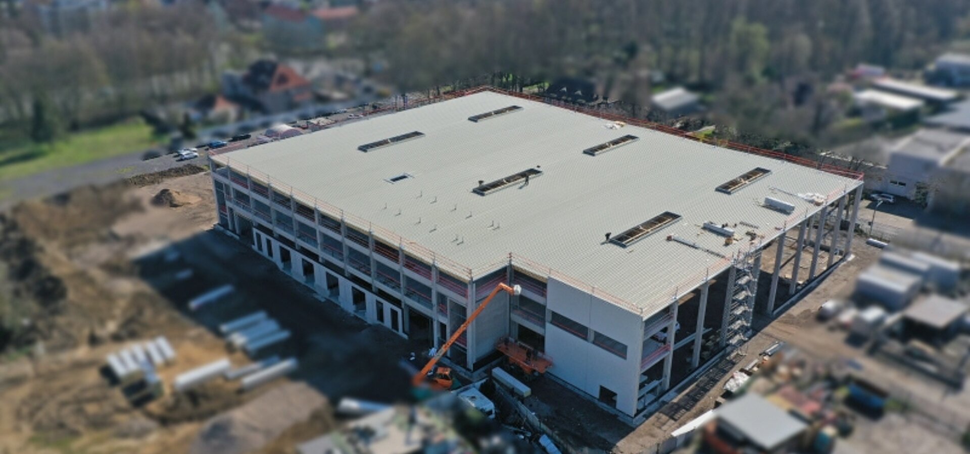 Luftbild Hallenansicht