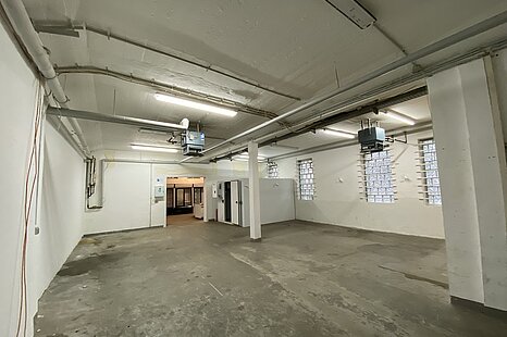 HH-Wandsbek, ca. 540 m² ebenerdige, beheizte Lagerhalle