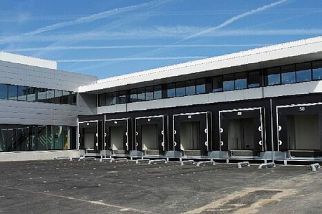 PROVISIONSFREI! ca. 10.000 m² Neubau Lager- und Logistikfläche nahe dem BMW-Werk